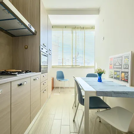 公寓 Pulcinella - Chic E Comfort In